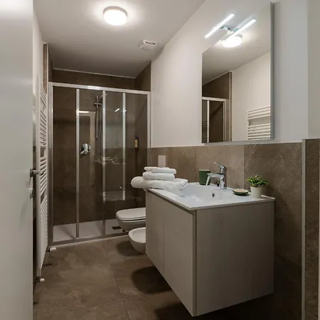 Residenza Laghi - Historical Center شقة ليكو